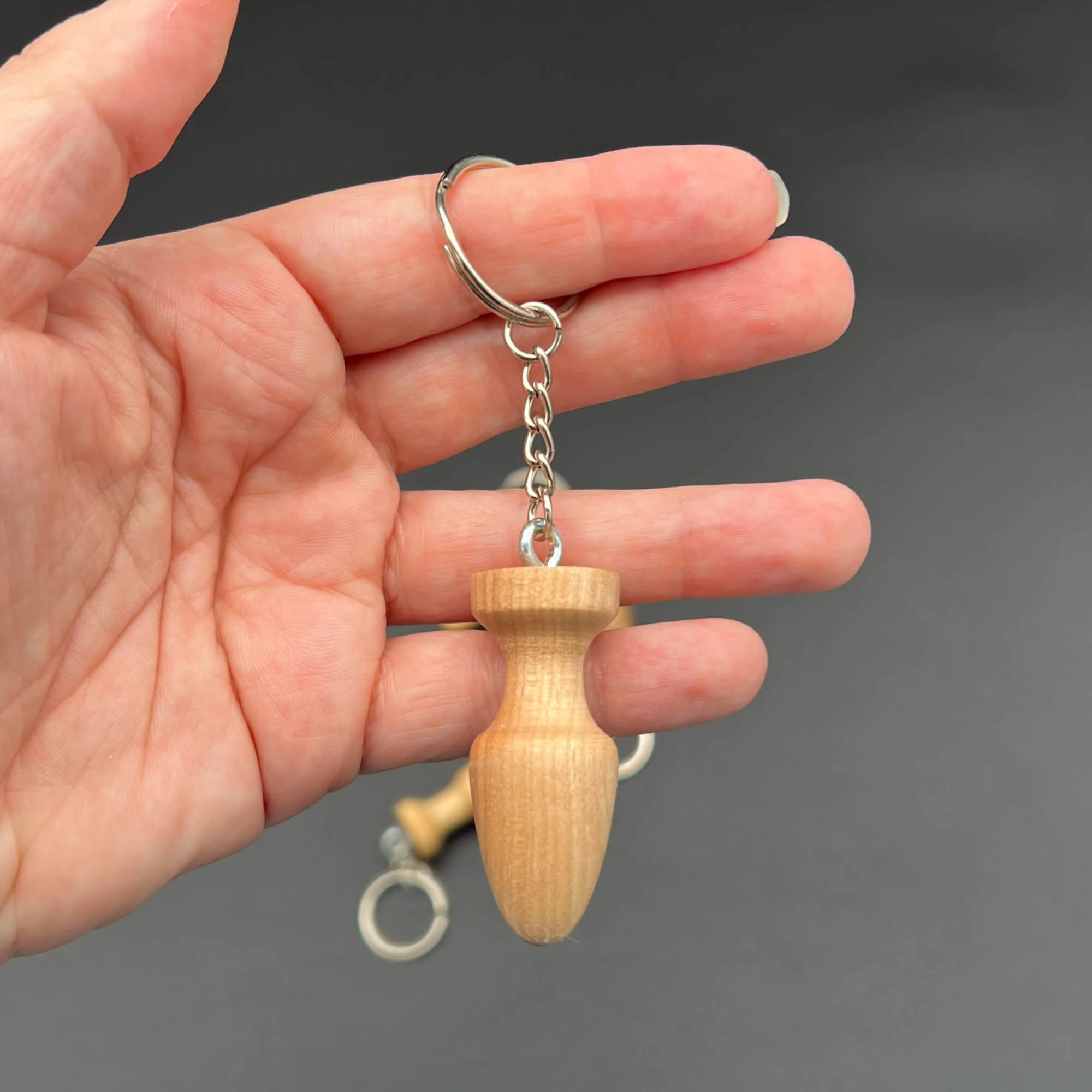 Mini Butt Plug Keychain - Image 3